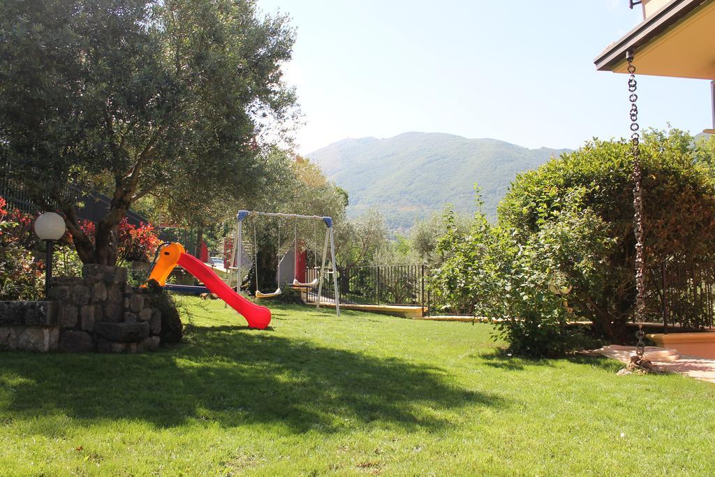 B&B Lo Scoiattolo Del Pollino Rotonda Exterior photo